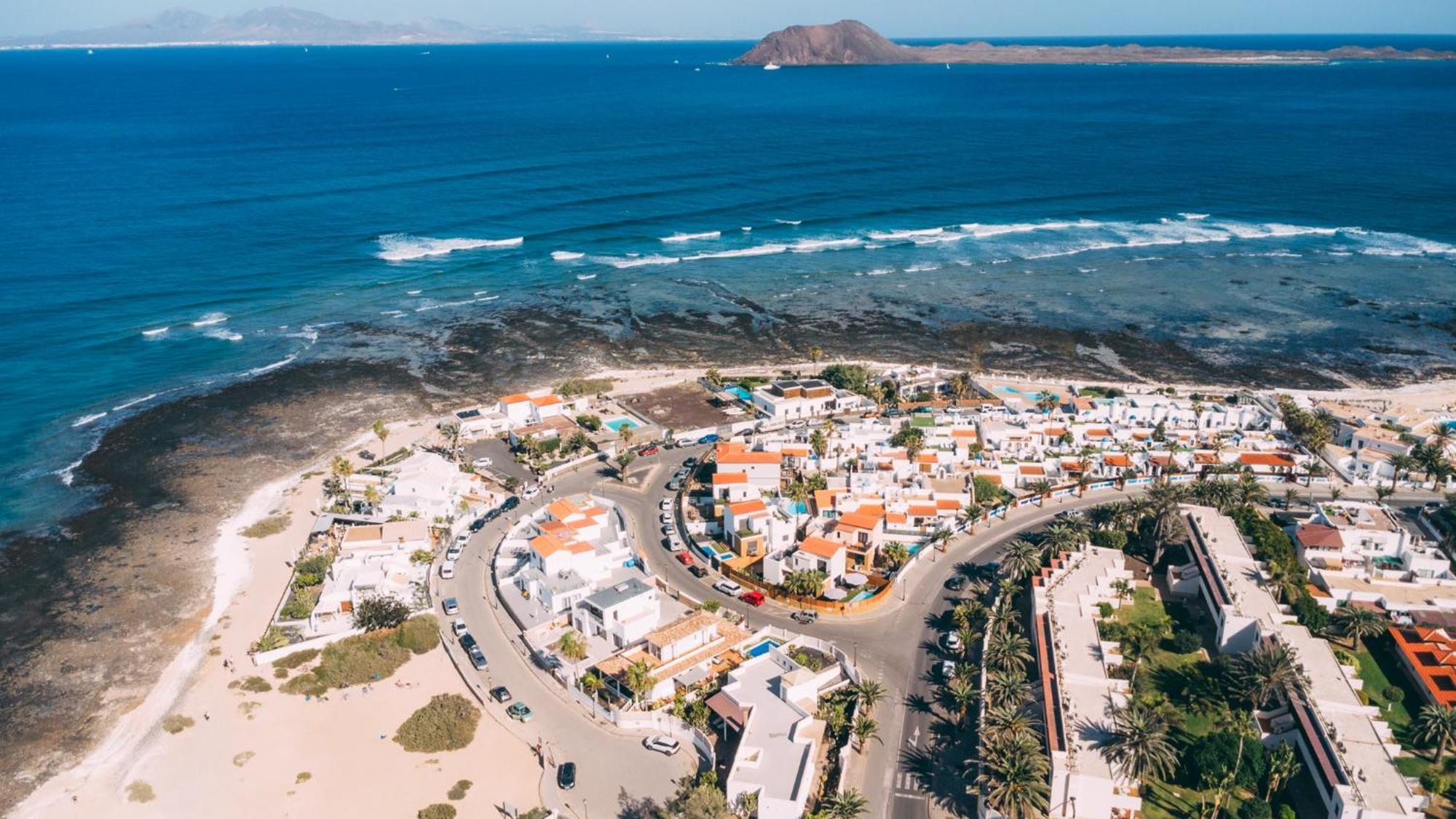 Paradise Beach House: Piscina Privada, Playa 100M Corralejo Exterior photo